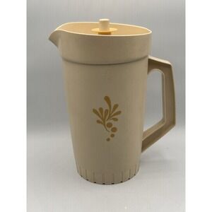 Vintage Tupperware 2 Qt Pitcher 800-3 Almond & Harvest Gold Push Button Lid